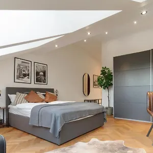 Stylish Apartments, 3 Min To U1 Reumannplatz, 2 Stations To Hauptbahnhof Viena
